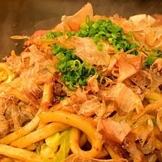 〈 焼きうどん大ちゃん 〉期間限定出店