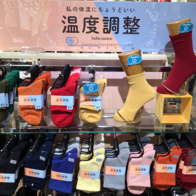 今の季節にぴったり🧦【温度調整ソックス】