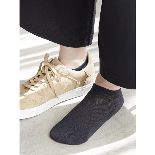 【メンズソックス】種類豊富です🧦☕️