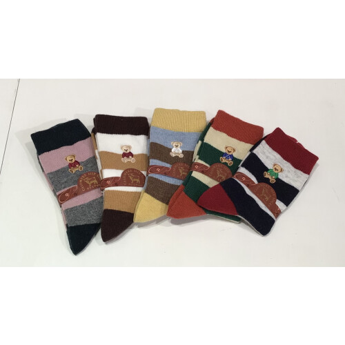 【カシミヤ混で温かい】ボーダークマ刺繍ソックス🧸✨
