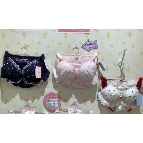 バレンタインデザイントキメキブラ😽💖