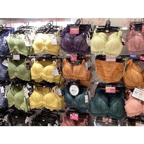 特盛ブラ新色入荷🆕💖