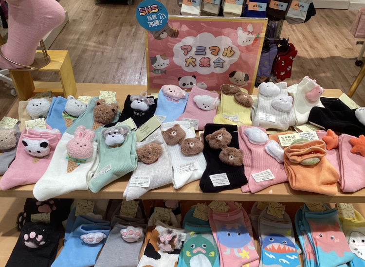 新作ぬいぐるみ付きソックス入荷🆕🧸